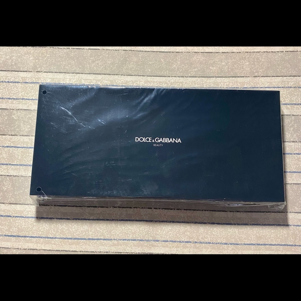 Dolce Gabbana travel 🧳 kit new